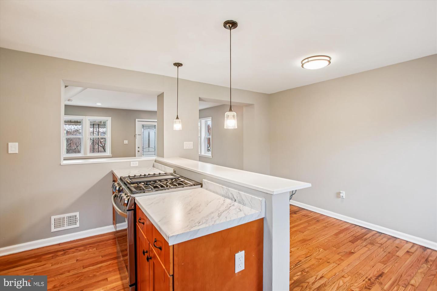 529 FOXHALL PL SE, WASHINGTON, District Of Columbia 20032, 3 Bedrooms Bedrooms, 5 Rooms Rooms,1 BathroomBathrooms,Residential,For sale,529 FOXHALL PL SE,DCDC2233272 MLS # DCDC2233272 529 FOXHALL PL SE, WASHINGTON, District Of Columbia 20032, 3 Bedrooms Bedrooms, 5 Rooms Rooms,1 BathroomBathrooms,Residential,For sale,529 FOXHALL PL SE,DCDC2233272 MLS # DCDC2233272