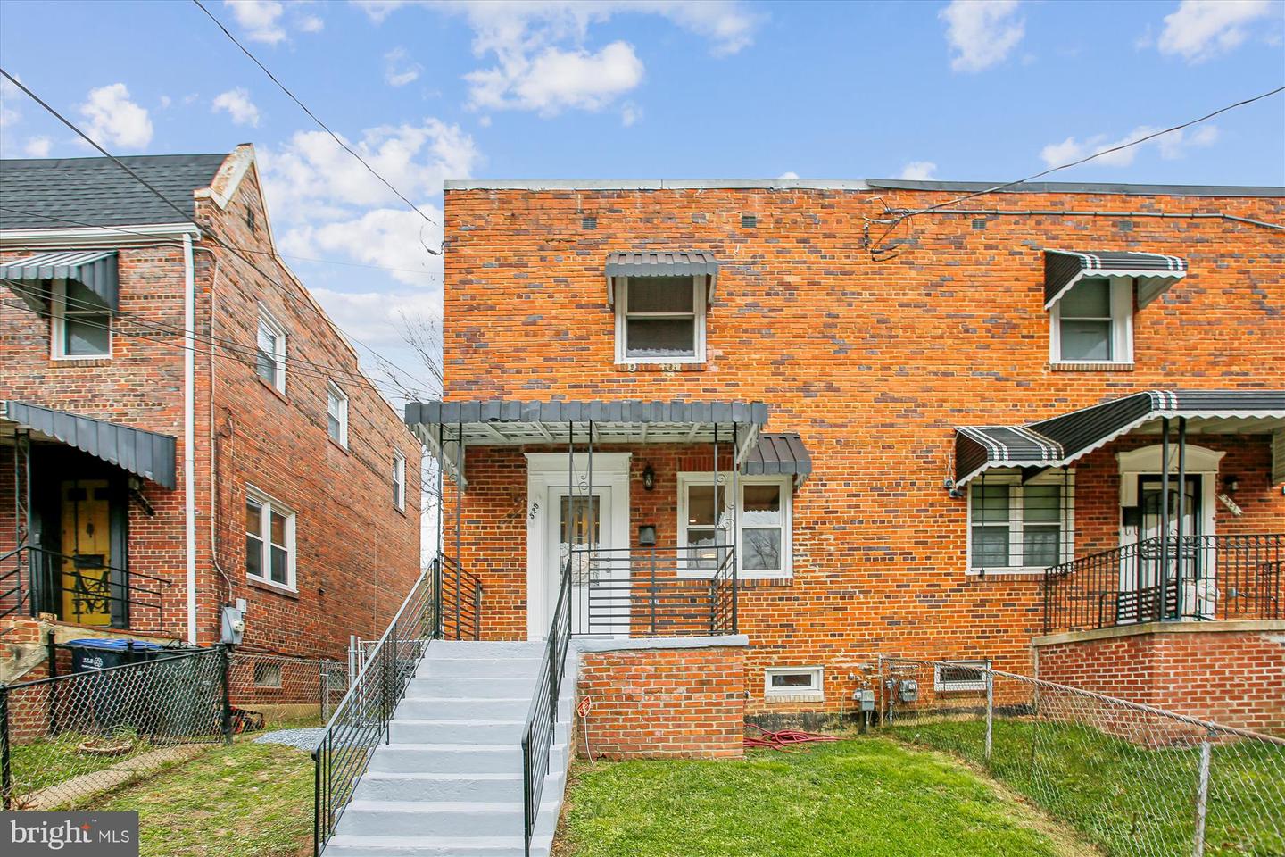 529 FOXHALL PL SE, WASHINGTON, District Of Columbia 20032, 3 Bedrooms Bedrooms, 5 Rooms Rooms,1 BathroomBathrooms,Residential,For sale,529 FOXHALL PL SE,DCDC2233272 MLS # DCDC2233272 529 FOXHALL PL SE, WASHINGTON, District Of Columbia 20032, 3 Bedrooms Bedrooms, 5 Rooms Rooms,1 BathroomBathrooms,Residential,For sale,529 FOXHALL PL SE,DCDC2233272 MLS # DCDC2233272