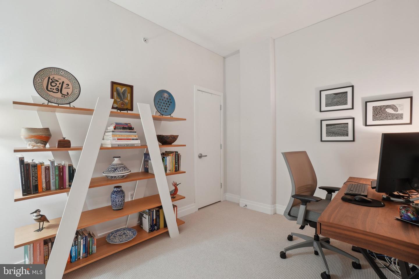2120 VERMONT AVE NW #309, WASHINGTON, District Of Columbia 20001, 3 Bedrooms Bedrooms, ,2 BathroomsBathrooms,Residential,For sale,2120 VERMONT AVE NW #309,DCDC2238890 MLS # DCDC2238890