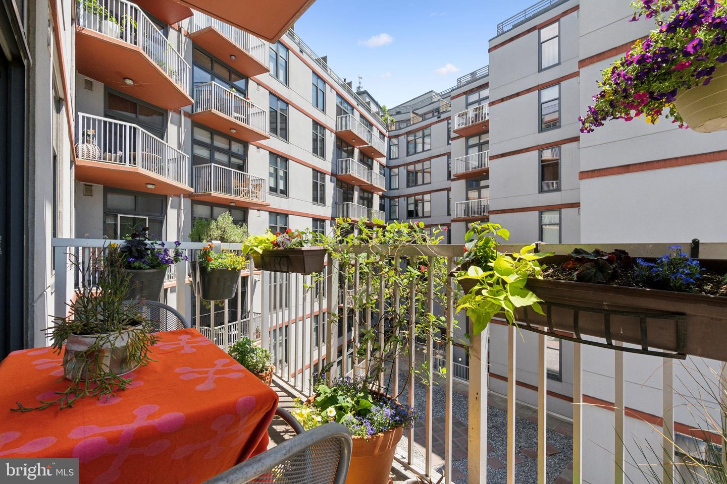 2120 VERMONT AVE NW #309, WASHINGTON, District Of Columbia 20001, 3 Bedrooms Bedrooms, ,2 BathroomsBathrooms,Residential,For sale,2120 VERMONT AVE NW #309,DCDC2238890 MLS # DCDC2238890