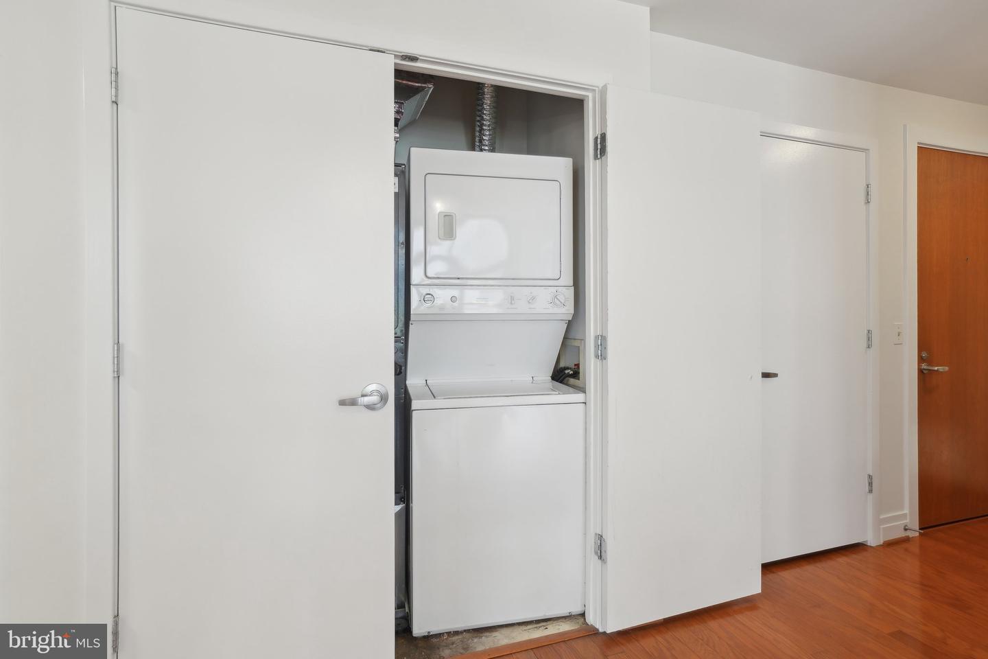 2120 VERMONT AVE NW #309, WASHINGTON, District Of Columbia 20001, 3 Bedrooms Bedrooms, ,2 BathroomsBathrooms,Residential,For sale,2120 VERMONT AVE NW #309,DCDC2238890 MLS # DCDC2238890