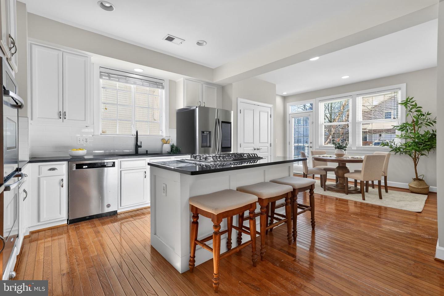 23106 BRONSTEIN LN, BRAMBLETON, Virginia 20148, 5 Bedrooms Bedrooms, ,4 BathroomsBathrooms,Residential,For sale,23106 BRONSTEIN LN,VALO2113470 MLS # VALO2113470