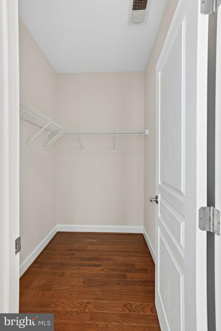 23106 BRONSTEIN LN, BRAMBLETON, Virginia 20148, 5 Bedrooms Bedrooms, ,4 BathroomsBathrooms,Residential,For sale,23106 BRONSTEIN LN,VALO2113470 MLS # VALO2113470