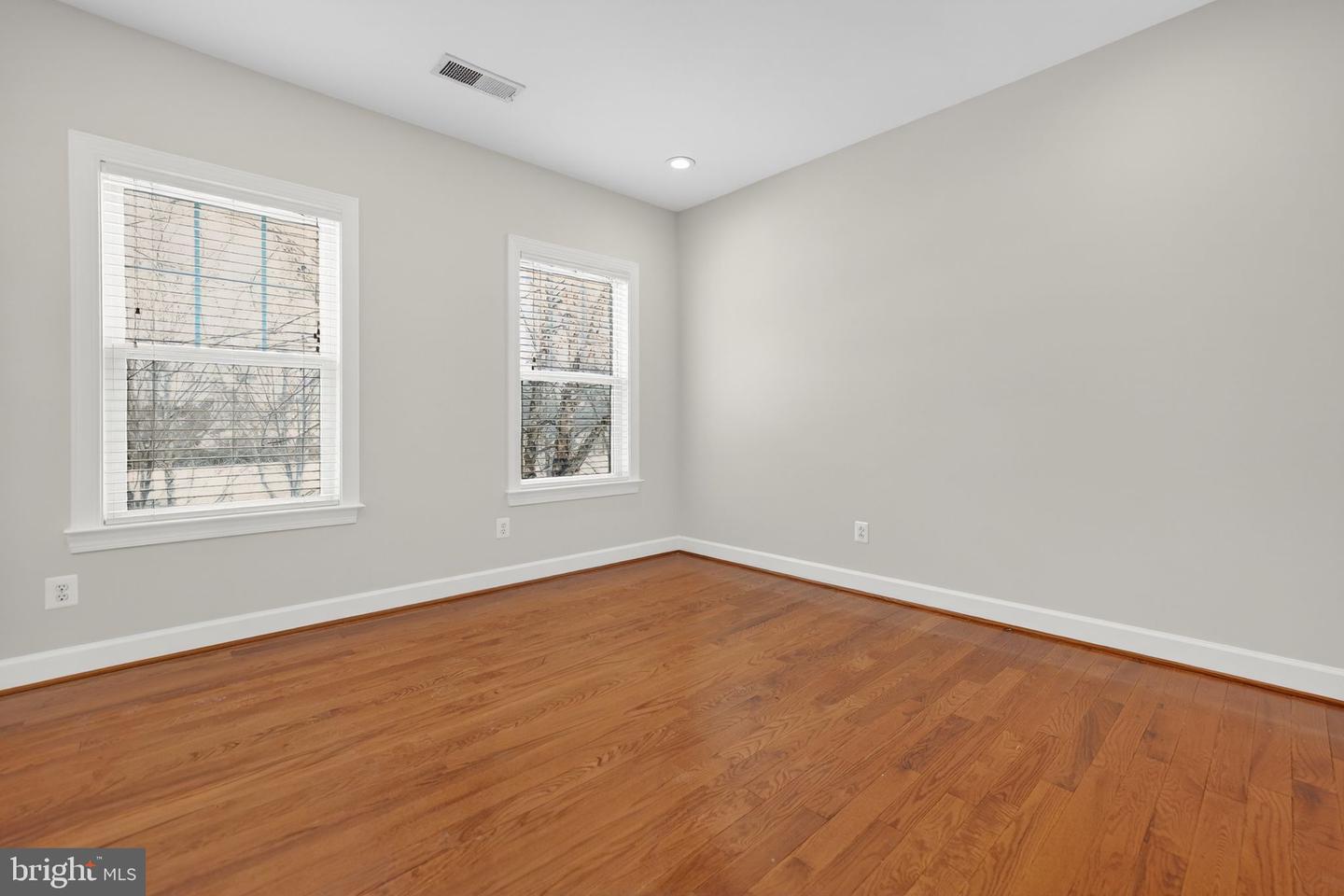 23106 BRONSTEIN LN, BRAMBLETON, Virginia 20148, 5 Bedrooms Bedrooms, ,4 BathroomsBathrooms,Residential,For sale,23106 BRONSTEIN LN,VALO2113470 MLS # VALO2113470