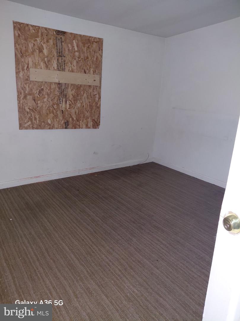 2328 NICHOLSON ST SE, WASHINGTON, District Of Columbia 20020, 3 Bedrooms Bedrooms, 4 Rooms Rooms,1 BathroomBathrooms,Residential,For sale,2328 NICHOLSON ST SE,DCDC2240184 MLS # DCDC2240184