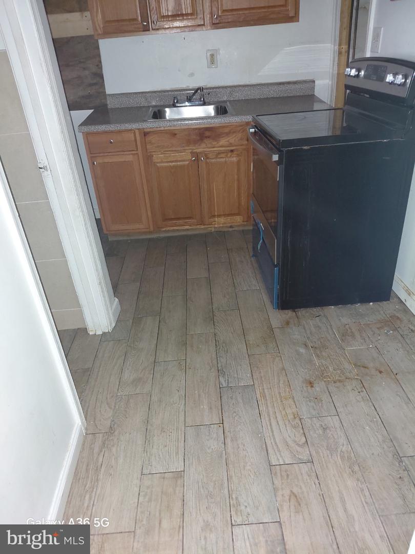 2328 NICHOLSON ST SE, WASHINGTON, District Of Columbia 20020, 3 Bedrooms Bedrooms, 4 Rooms Rooms,1 BathroomBathrooms,Residential,For sale,2328 NICHOLSON ST SE,DCDC2240184 MLS # DCDC2240184