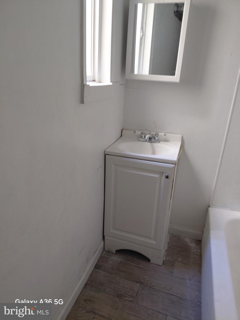 2328 NICHOLSON ST SE, WASHINGTON, District Of Columbia 20020, 3 Bedrooms Bedrooms, 4 Rooms Rooms,1 BathroomBathrooms,Residential,For sale,2328 NICHOLSON ST SE,DCDC2240184 MLS # DCDC2240184