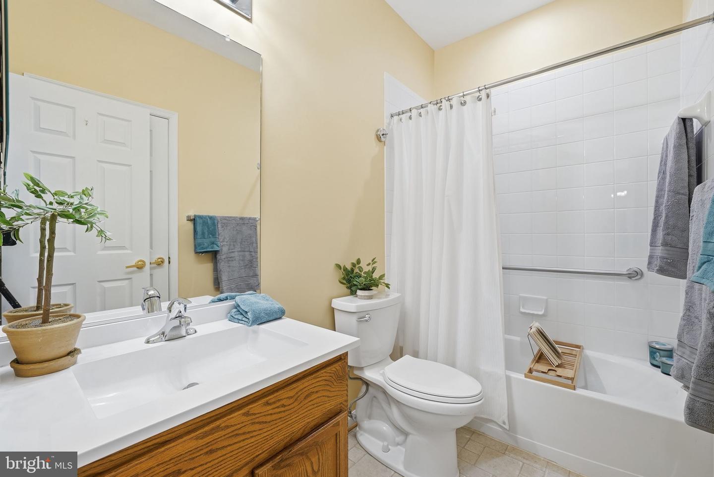 13513 NORWICK PL, GAINESVILLE, Virginia 20155, 2 Bedrooms Bedrooms, ,2 BathroomsBathrooms,Residential,For sale,13513 NORWICK PL,VAPW2111362 MLS # VAPW2111362