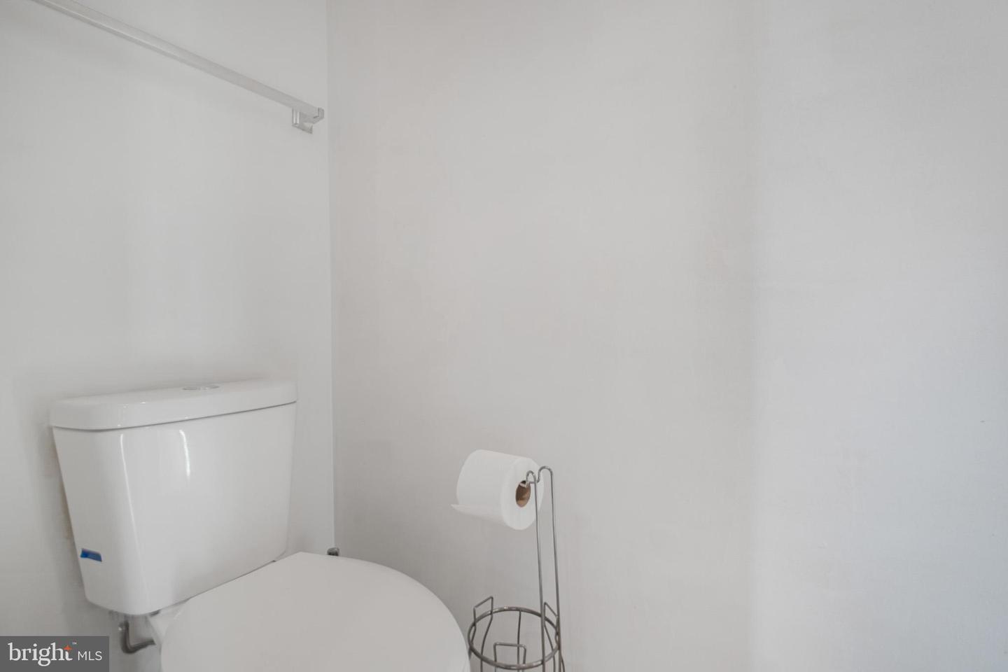 213 LAKEVIEW CT, STAFFORD, Virginia 22554, 3 Bedrooms Bedrooms, ,2 BathroomsBathrooms,Residential,For sale,213 LAKEVIEW CT,VAST2045570 MLS # VAST2045570