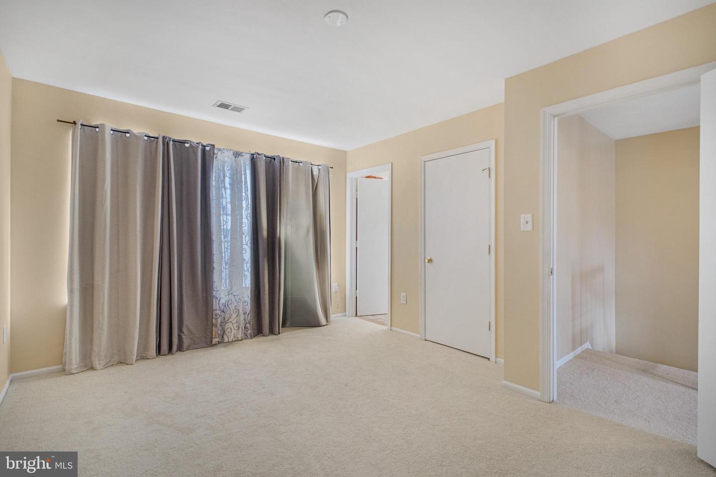 213 LAKEVIEW CT, STAFFORD, Virginia 22554, 3 Bedrooms Bedrooms, ,2 BathroomsBathrooms,Residential,For sale,213 LAKEVIEW CT,VAST2045570 MLS # VAST2045570