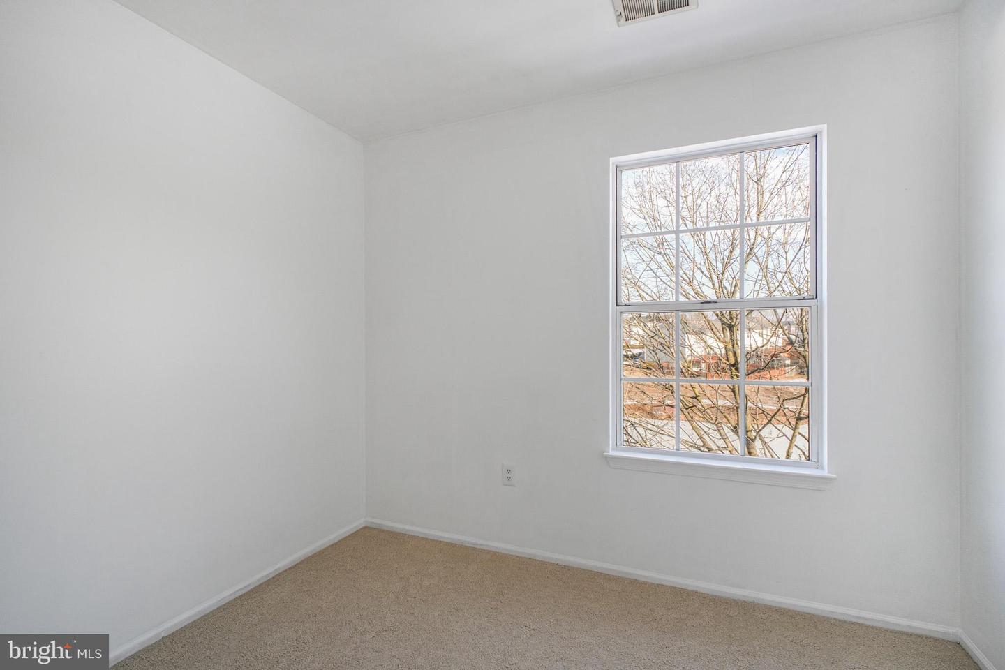 213 LAKEVIEW CT, STAFFORD, Virginia 22554, 3 Bedrooms Bedrooms, ,2 BathroomsBathrooms,Residential,For sale,213 LAKEVIEW CT,VAST2045570 MLS # VAST2045570