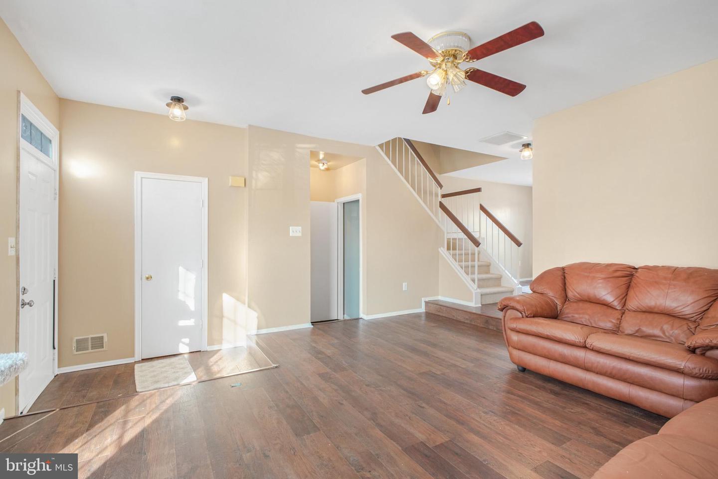 213 LAKEVIEW CT, STAFFORD, Virginia 22554, 3 Bedrooms Bedrooms, ,2 BathroomsBathrooms,Residential,For sale,213 LAKEVIEW CT,VAST2045570 MLS # VAST2045570