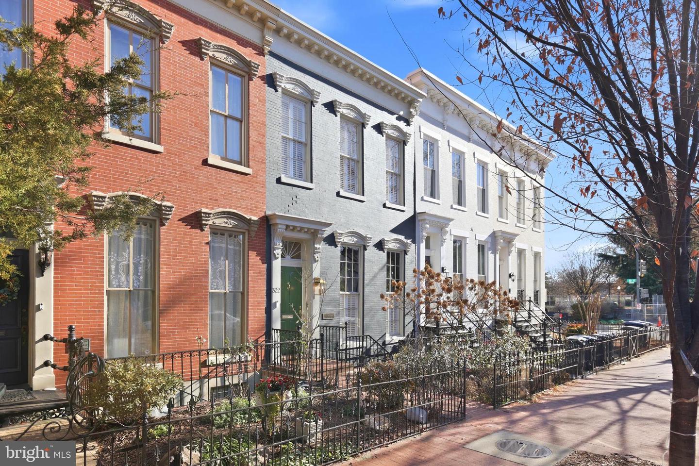 322 2ND ST SE, WASHINGTON, District Of Columbia 20003, 3 Bedrooms Bedrooms, ,3 BathroomsBathrooms,Residential,For sale,322 2ND ST SE,DCDC2244802 MLS # DCDC2244802 322 2ND ST SE, WASHINGTON, District Of Columbia 20003, 3 Bedrooms Bedrooms, ,3 BathroomsBathrooms,Residential,For sale,322 2ND ST SE,DCDC2244802 MLS # DCDC2244802