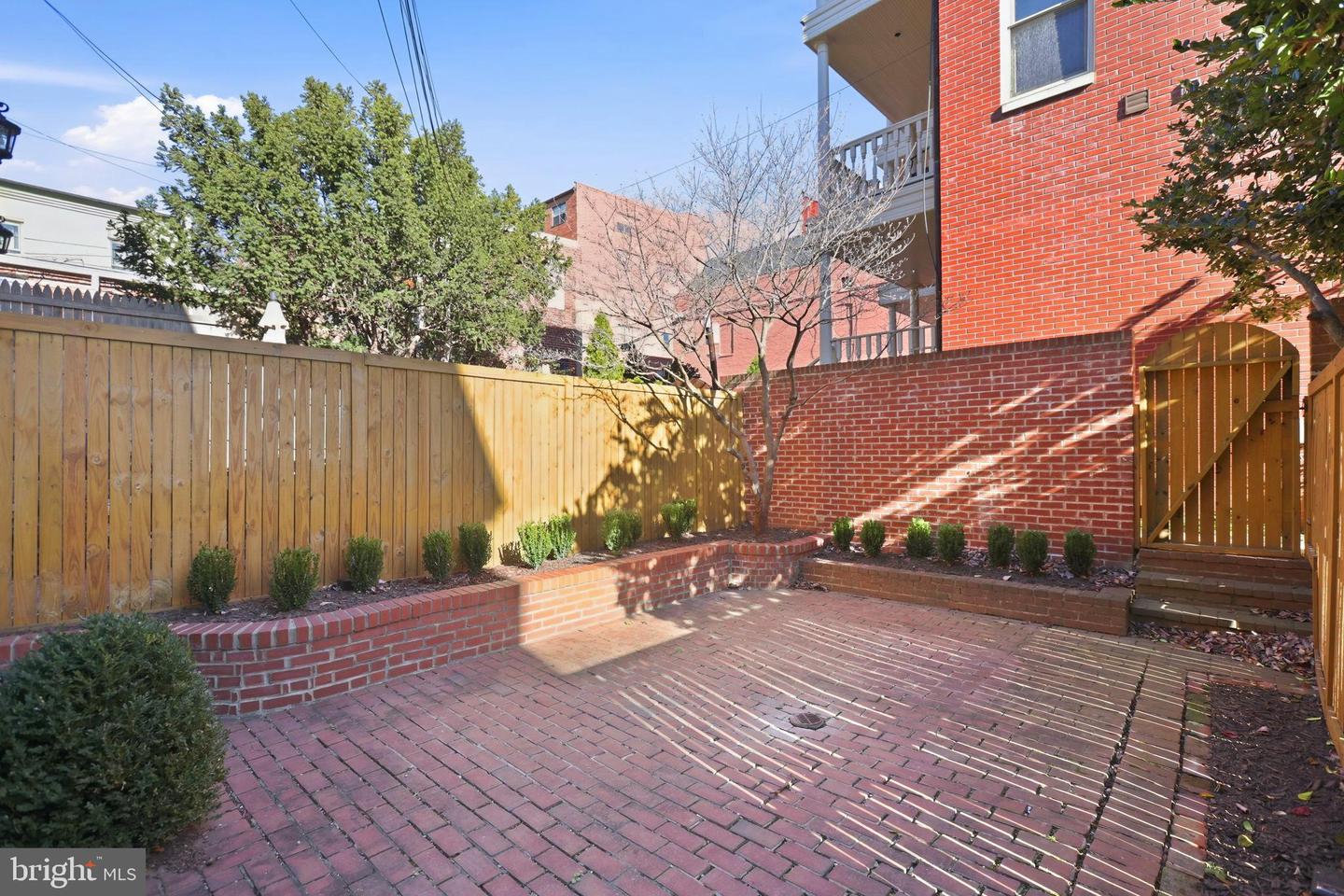 322 2ND ST SE, WASHINGTON, District Of Columbia 20003, 3 Bedrooms Bedrooms, ,3 BathroomsBathrooms,Residential,For sale,322 2ND ST SE,DCDC2244802 MLS # DCDC2244802 322 2ND ST SE, WASHINGTON, District Of Columbia 20003, 3 Bedrooms Bedrooms, ,3 BathroomsBathrooms,Residential,For sale,322 2ND ST SE,DCDC2244802 MLS # DCDC2244802