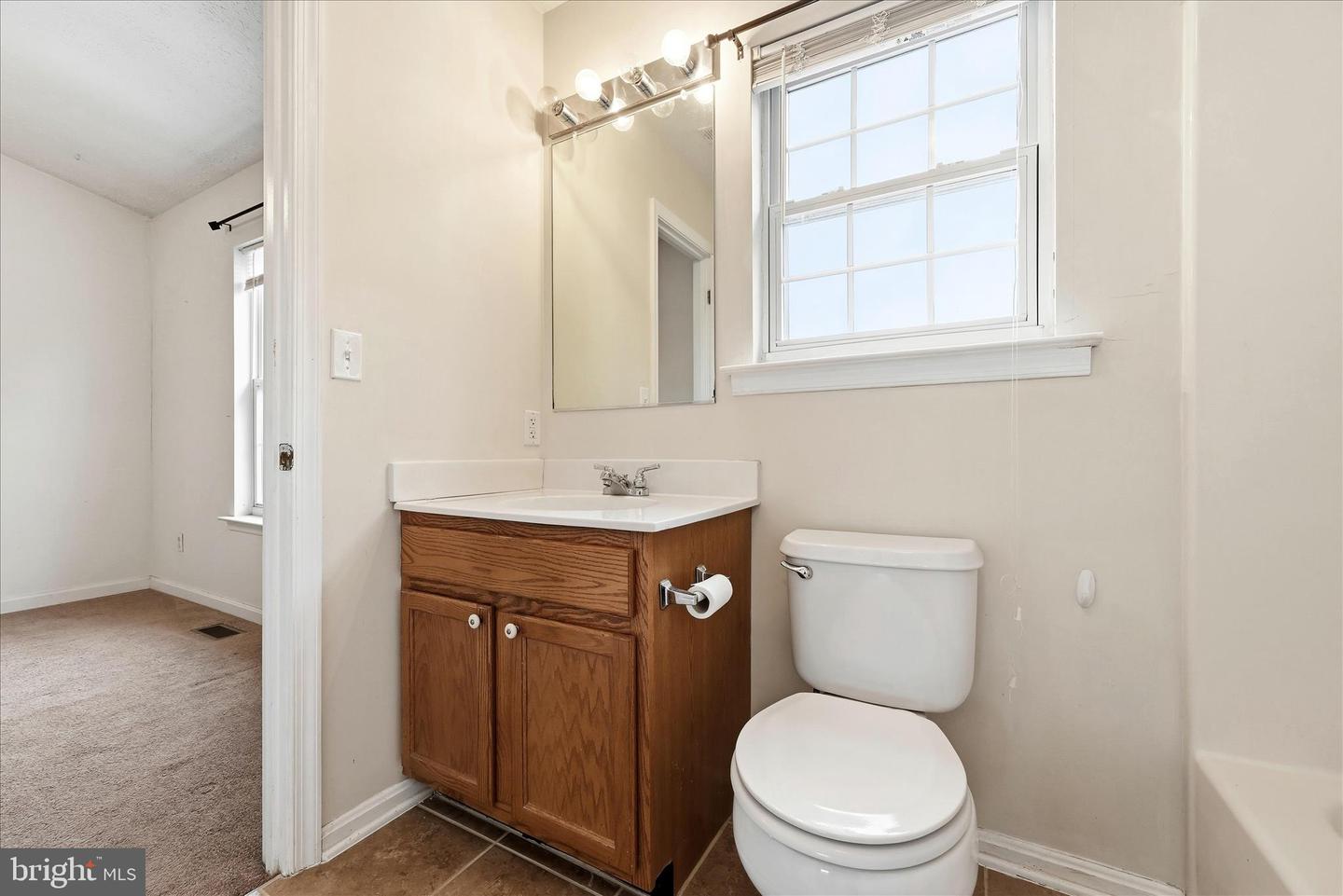 425 SURREY CLUB LN, STEPHENS CITY, Virginia 22655, 2 Bedrooms Bedrooms, ,1 BathroomBathrooms,Residential,For sale,425 SURREY CLUB LN,VAFV2039428 MLS # VAFV2039428