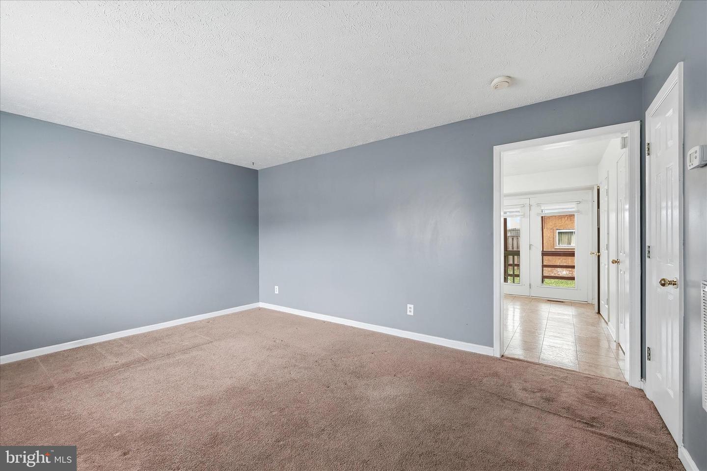 425 SURREY CLUB LN, STEPHENS CITY, Virginia 22655, 2 Bedrooms Bedrooms, ,1 BathroomBathrooms,Residential,For sale,425 SURREY CLUB LN,VAFV2039428 MLS # VAFV2039428