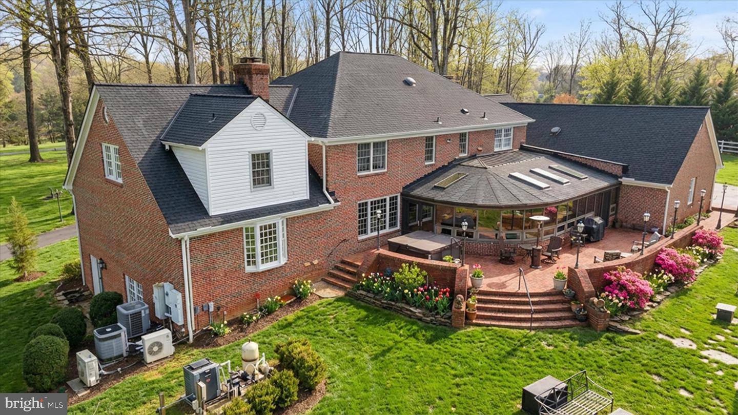 6704 CEDAR VIEW CT, CLIFTON, Virginia 20124, 5 Bedrooms Bedrooms, ,6 BathroomsBathrooms,Residential,For sale,6704 CEDAR VIEW CT,VAFX2289800 MLS # VAFX2289800 6704 CEDAR VIEW CT, CLIFTON, Virginia 20124, 5 Bedrooms Bedrooms, ,6 BathroomsBathrooms,Residential,For sale,6704 CEDAR VIEW CT,VAFX2289800 MLS # VAFX2289800