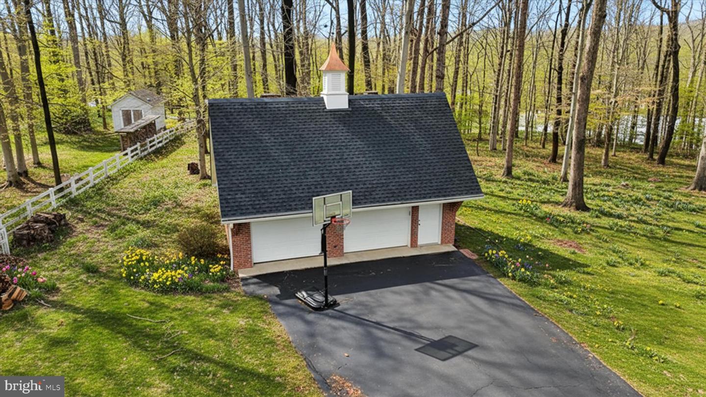 6704 CEDAR VIEW CT, CLIFTON, Virginia 20124, 5 Bedrooms Bedrooms, ,6 BathroomsBathrooms,Residential,For sale,6704 CEDAR VIEW CT,VAFX2289800 MLS # VAFX2289800 6704 CEDAR VIEW CT, CLIFTON, Virginia 20124, 5 Bedrooms Bedrooms, ,6 BathroomsBathrooms,Residential,For sale,6704 CEDAR VIEW CT,VAFX2289800 MLS # VAFX2289800