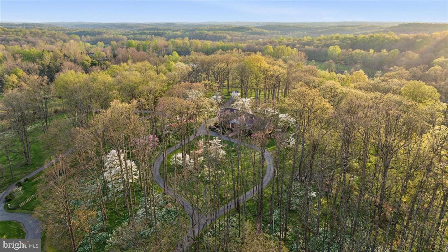 6704 CEDAR VIEW CT, CLIFTON, Virginia 20124, 5 Bedrooms Bedrooms, ,6 BathroomsBathrooms,Residential,For sale,6704 CEDAR VIEW CT,VAFX2289800 MLS # VAFX2289800 6704 CEDAR VIEW CT, CLIFTON, Virginia 20124, 5 Bedrooms Bedrooms, ,6 BathroomsBathrooms,Residential,For sale,6704 CEDAR VIEW CT,VAFX2289800 MLS # VAFX2289800