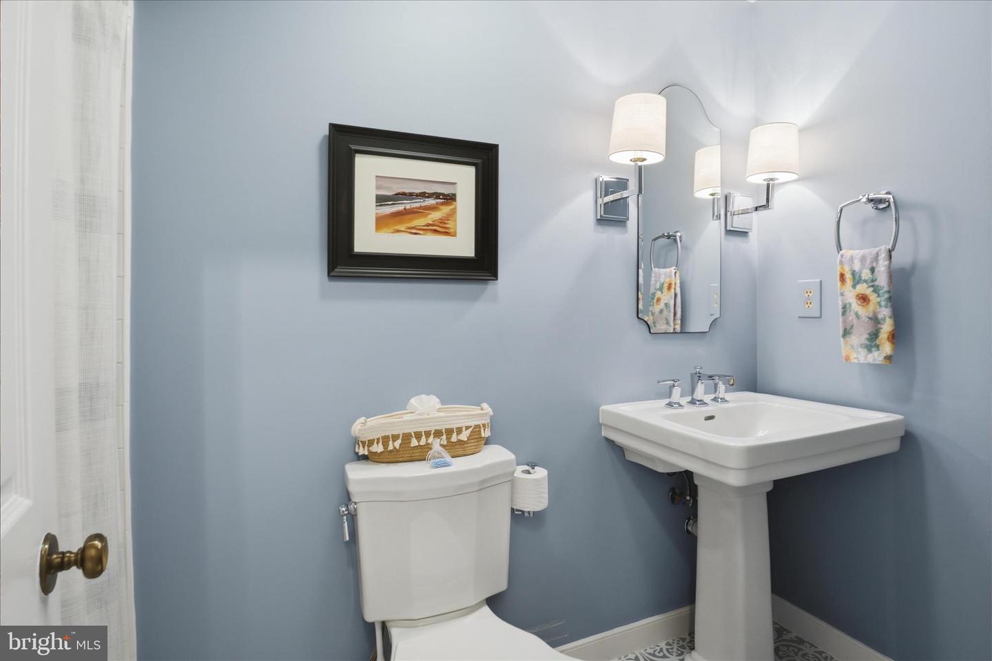 6704 CEDAR VIEW CT, CLIFTON, Virginia 20124, 5 Bedrooms Bedrooms, ,6 BathroomsBathrooms,Residential,For sale,6704 CEDAR VIEW CT,VAFX2289800 MLS # VAFX2289800 6704 CEDAR VIEW CT, CLIFTON, Virginia 20124, 5 Bedrooms Bedrooms, ,6 BathroomsBathrooms,Residential,For sale,6704 CEDAR VIEW CT,VAFX2289800 MLS # VAFX2289800