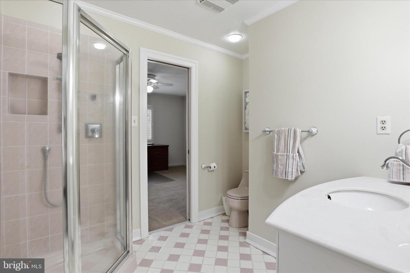 6704 CEDAR VIEW CT, CLIFTON, Virginia 20124, 5 Bedrooms Bedrooms, ,6 BathroomsBathrooms,Residential,For sale,6704 CEDAR VIEW CT,VAFX2289800 MLS # VAFX2289800 6704 CEDAR VIEW CT, CLIFTON, Virginia 20124, 5 Bedrooms Bedrooms, ,6 BathroomsBathrooms,Residential,For sale,6704 CEDAR VIEW CT,VAFX2289800 MLS # VAFX2289800