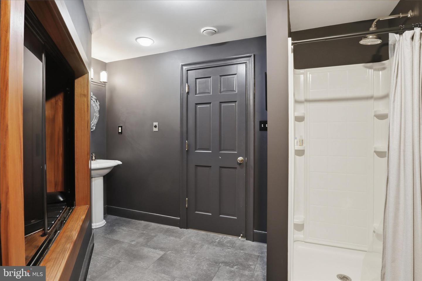 6704 CEDAR VIEW CT, CLIFTON, Virginia 20124, 5 Bedrooms Bedrooms, ,6 BathroomsBathrooms,Residential,For sale,6704 CEDAR VIEW CT,VAFX2289800 MLS # VAFX2289800 6704 CEDAR VIEW CT, CLIFTON, Virginia 20124, 5 Bedrooms Bedrooms, ,6 BathroomsBathrooms,Residential,For sale,6704 CEDAR VIEW CT,VAFX2289800 MLS # VAFX2289800