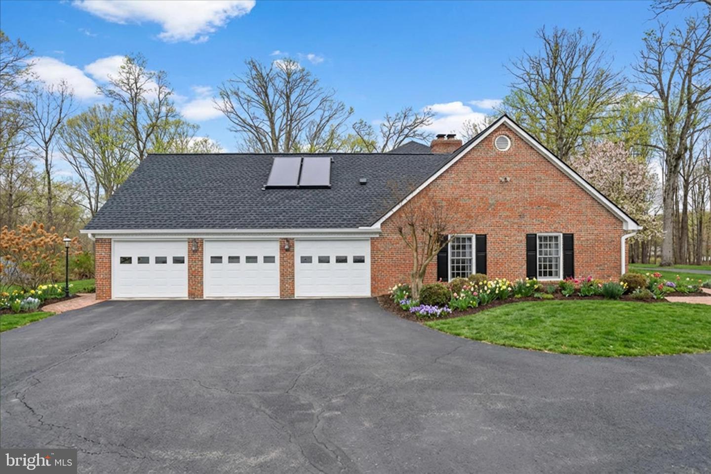 6704 CEDAR VIEW CT, CLIFTON, Virginia 20124, 5 Bedrooms Bedrooms, ,6 BathroomsBathrooms,Residential,For sale,6704 CEDAR VIEW CT,VAFX2289800 MLS # VAFX2289800 6704 CEDAR VIEW CT, CLIFTON, Virginia 20124, 5 Bedrooms Bedrooms, ,6 BathroomsBathrooms,Residential,For sale,6704 CEDAR VIEW CT,VAFX2289800 MLS # VAFX2289800