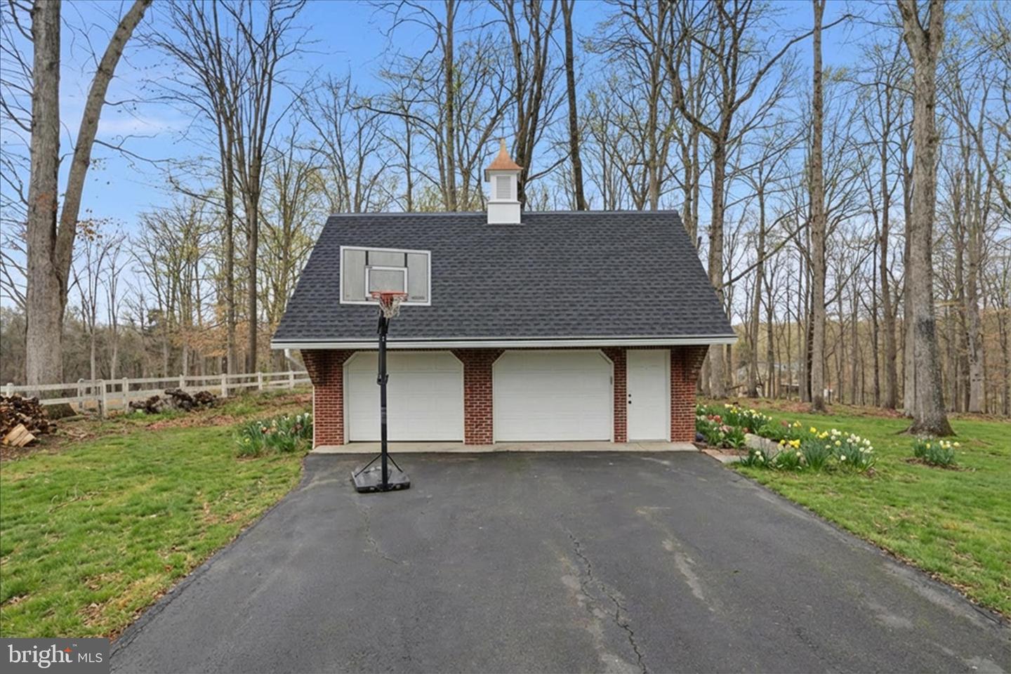 6704 CEDAR VIEW CT, CLIFTON, Virginia 20124, 5 Bedrooms Bedrooms, ,6 BathroomsBathrooms,Residential,For sale,6704 CEDAR VIEW CT,VAFX2289800 MLS # VAFX2289800 6704 CEDAR VIEW CT, CLIFTON, Virginia 20124, 5 Bedrooms Bedrooms, ,6 BathroomsBathrooms,Residential,For sale,6704 CEDAR VIEW CT,VAFX2289800 MLS # VAFX2289800