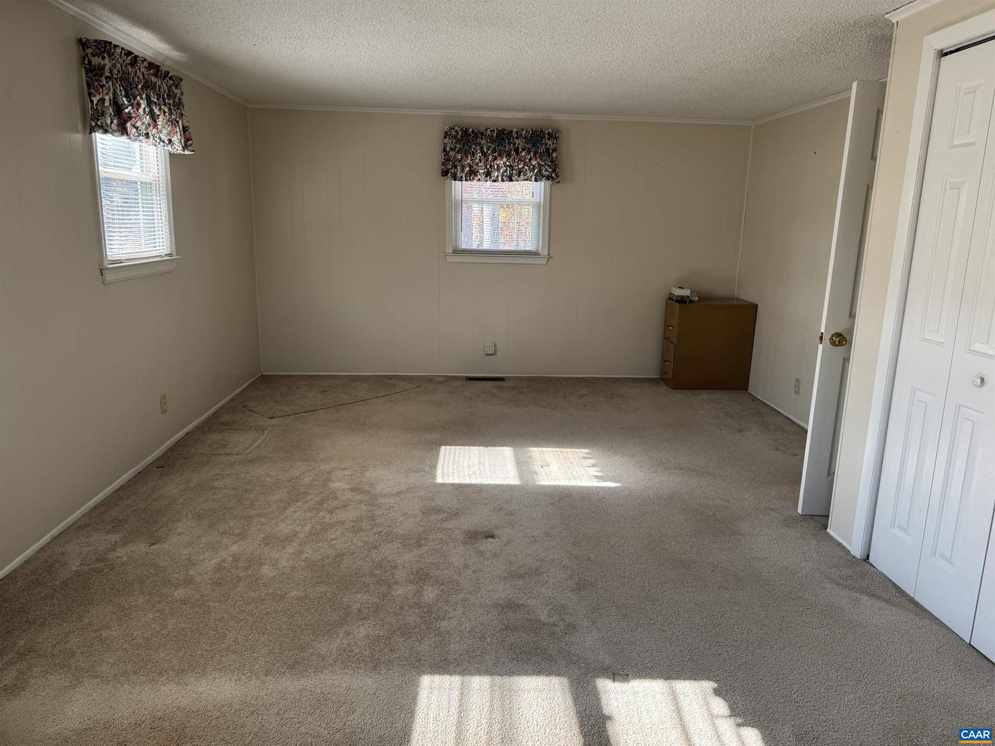 291 ARROW HEAD LN, PALMYRA, Virginia 22960, 3 Bedrooms Bedrooms, ,1 BathroomBathrooms,Residential,For sale,291 ARROW HEAD LN,673178 MLS # 673178 291 ARROW HEAD LN, PALMYRA, Virginia 22960, 3 Bedrooms Bedrooms, ,1 BathroomBathrooms,Residential,For sale,291 ARROW HEAD LN,673178 MLS # 673178