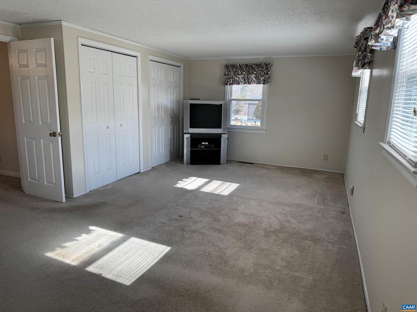 291 ARROW HEAD LN, PALMYRA, Virginia 22960, 3 Bedrooms Bedrooms, ,1 BathroomBathrooms,Residential,For sale,291 ARROW HEAD LN,673178 MLS # 673178 291 ARROW HEAD LN, PALMYRA, Virginia 22960, 3 Bedrooms Bedrooms, ,1 BathroomBathrooms,Residential,For sale,291 ARROW HEAD LN,673178 MLS # 673178