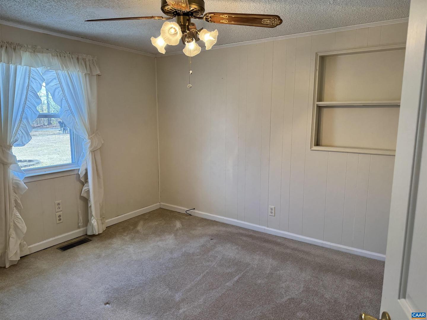 291 ARROW HEAD LN, PALMYRA, Virginia 22960, 3 Bedrooms Bedrooms, ,1 BathroomBathrooms,Residential,For sale,291 ARROW HEAD LN,673178 MLS # 673178 291 ARROW HEAD LN, PALMYRA, Virginia 22960, 3 Bedrooms Bedrooms, ,1 BathroomBathrooms,Residential,For sale,291 ARROW HEAD LN,673178 MLS # 673178