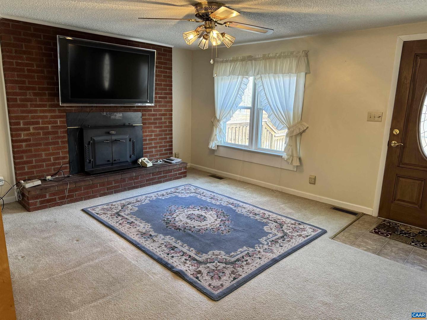 291 ARROW HEAD LN, PALMYRA, Virginia 22960, 3 Bedrooms Bedrooms, ,1 BathroomBathrooms,Residential,For sale,291 ARROW HEAD LN,673178 MLS # 673178 291 ARROW HEAD LN, PALMYRA, Virginia 22960, 3 Bedrooms Bedrooms, ,1 BathroomBathrooms,Residential,For sale,291 ARROW HEAD LN,673178 MLS # 673178