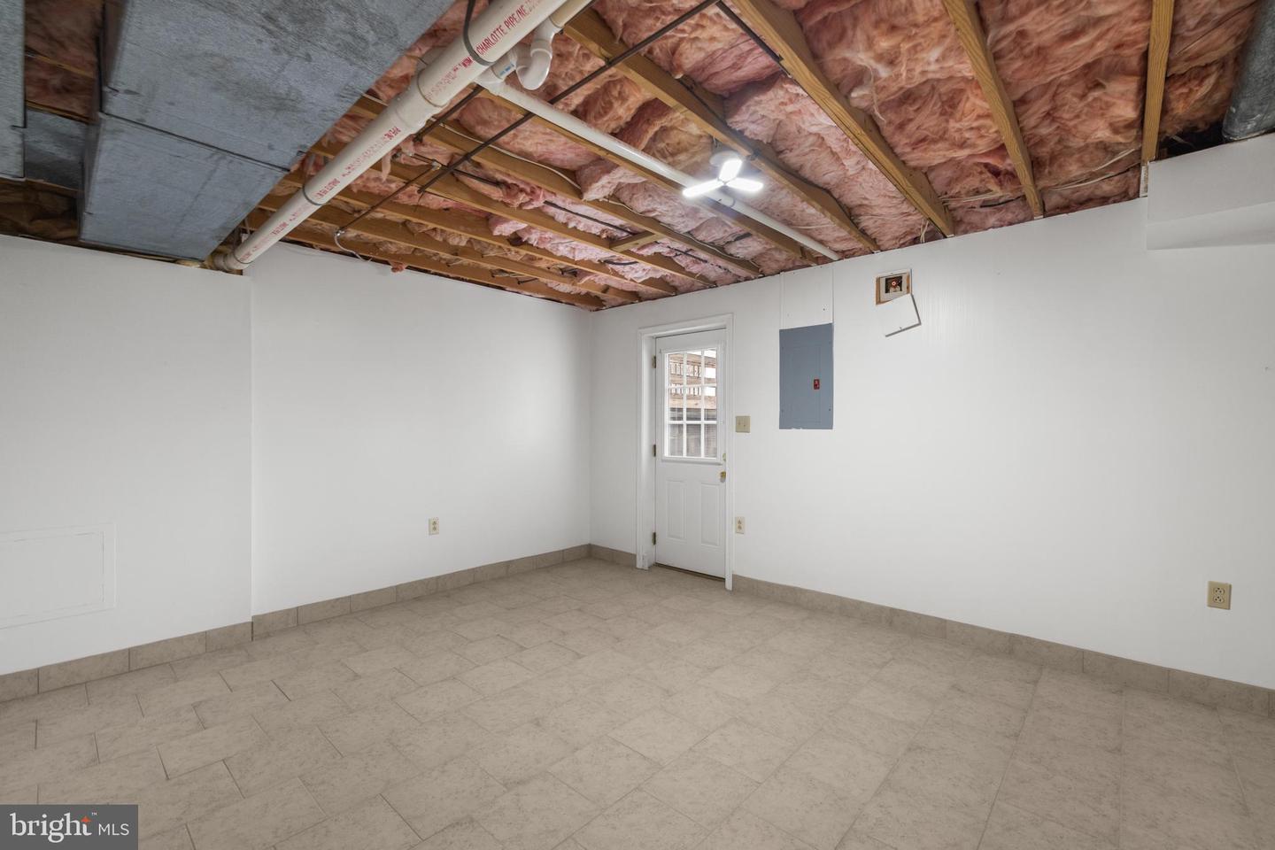 105 PARKSIDE DR, WINCHESTER, Virginia 22602, 2 Bedrooms Bedrooms, ,1 BathroomBathrooms,Residential,For sale,105 PARKSIDE DR,VAFV2039526 MLS # VAFV2039526