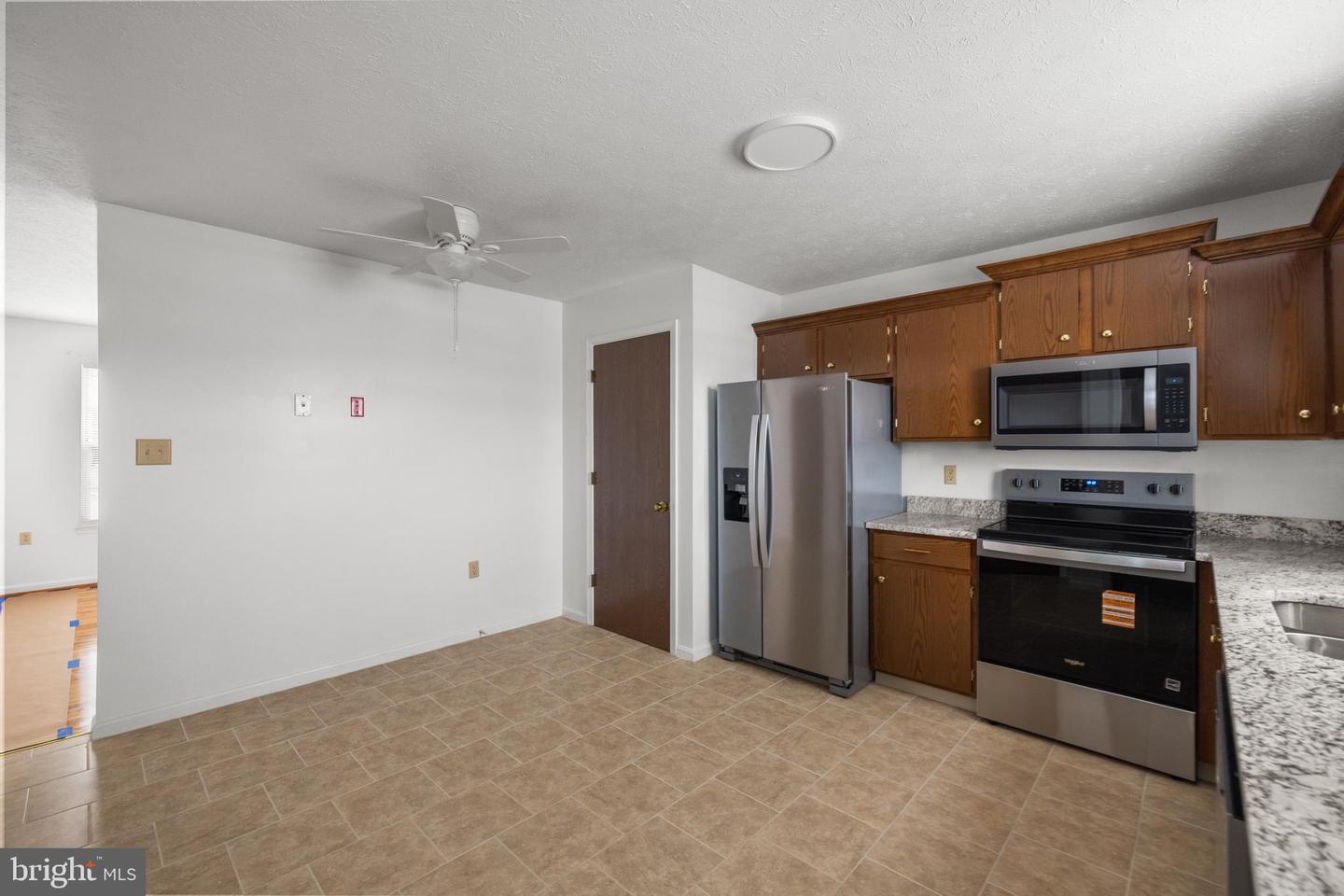 105 PARKSIDE DR, WINCHESTER, Virginia 22602, 2 Bedrooms Bedrooms, ,1 BathroomBathrooms,Residential,For sale,105 PARKSIDE DR,VAFV2039526 MLS # VAFV2039526