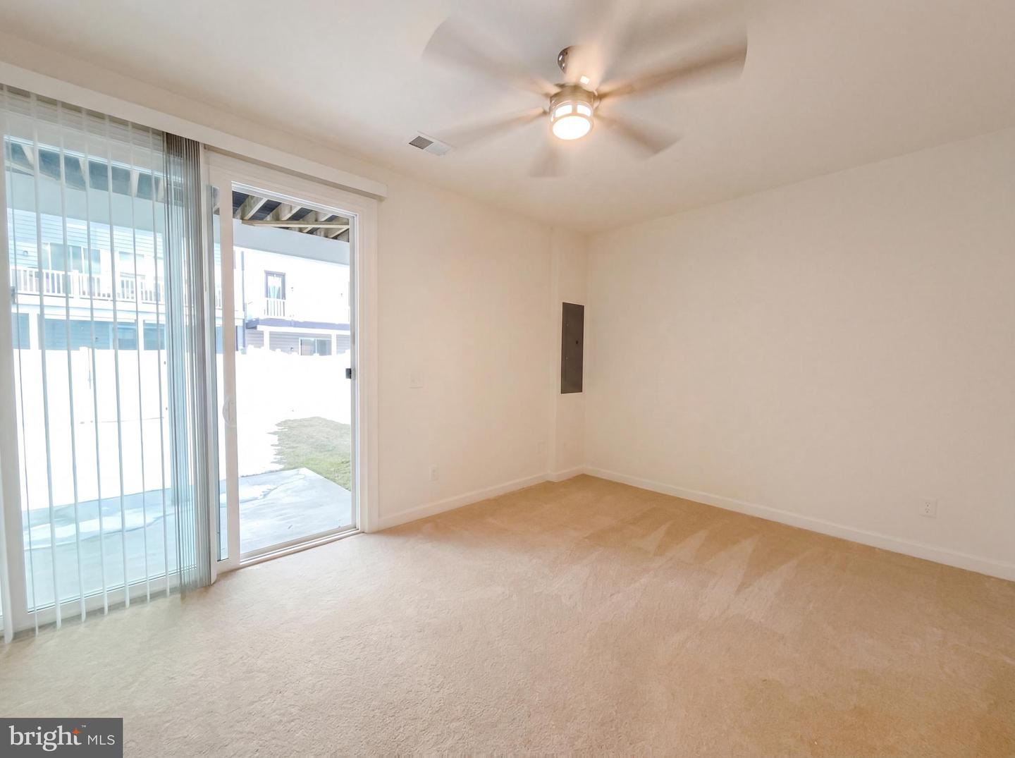 8124 BOCK FARM PL, ALEXANDRIA, Virginia 22306, 4 Bedrooms Bedrooms, ,3 BathroomsBathrooms,Residential,For sale,8124 BOCK FARM PL,VAFX2291162 MLS # VAFX2291162