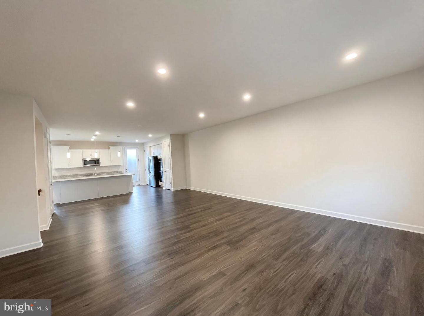 8124 BOCK FARM PL, ALEXANDRIA, Virginia 22306, 4 Bedrooms Bedrooms, ,3 BathroomsBathrooms,Residential,For sale,8124 BOCK FARM PL,VAFX2291162 MLS # VAFX2291162