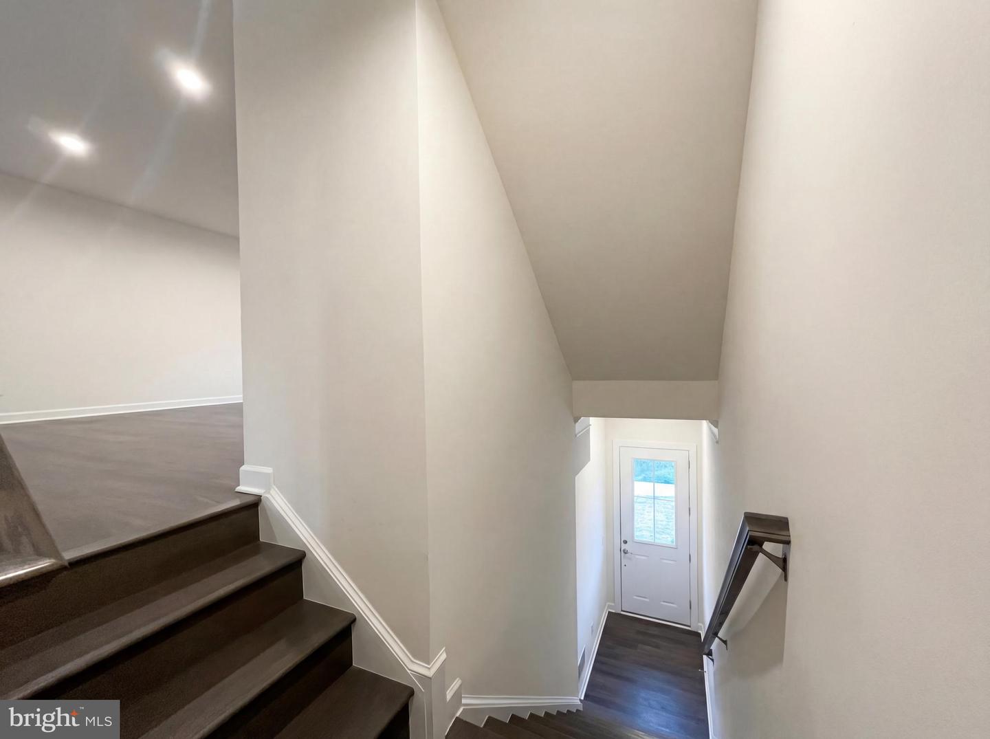 8124 BOCK FARM PL, ALEXANDRIA, Virginia 22306, 4 Bedrooms Bedrooms, ,3 BathroomsBathrooms,Residential,For sale,8124 BOCK FARM PL,VAFX2291162 MLS # VAFX2291162