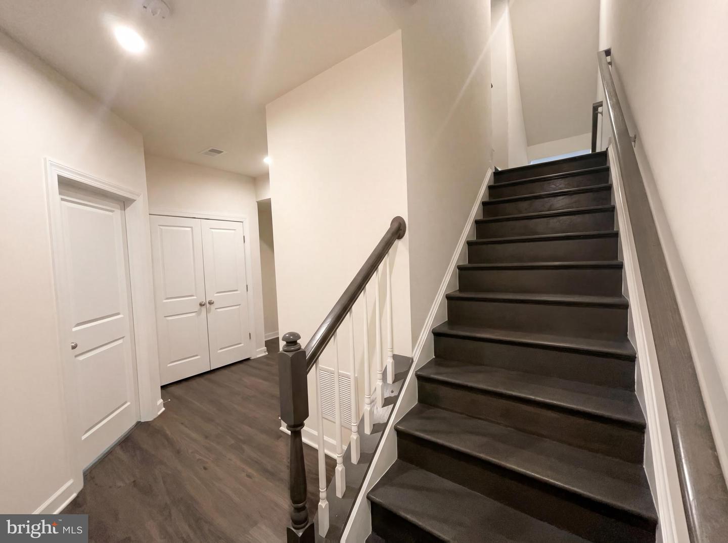 8124 BOCK FARM PL, ALEXANDRIA, Virginia 22306, 4 Bedrooms Bedrooms, ,3 BathroomsBathrooms,Residential,For sale,8124 BOCK FARM PL,VAFX2291162 MLS # VAFX2291162