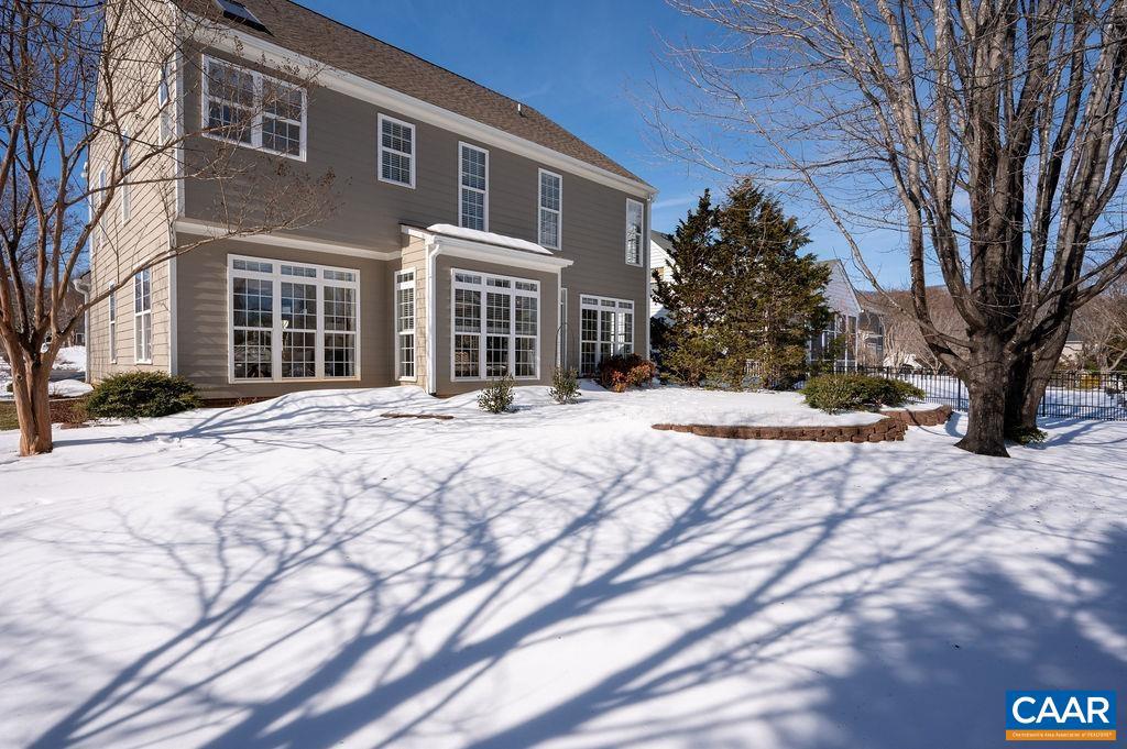 732 RUSSET RD, CROZET, Virginia 22932, 5 Bedrooms Bedrooms, ,2 BathroomsBathrooms,Residential,For sale,732 RUSSET RD,673298 MLS # 673298