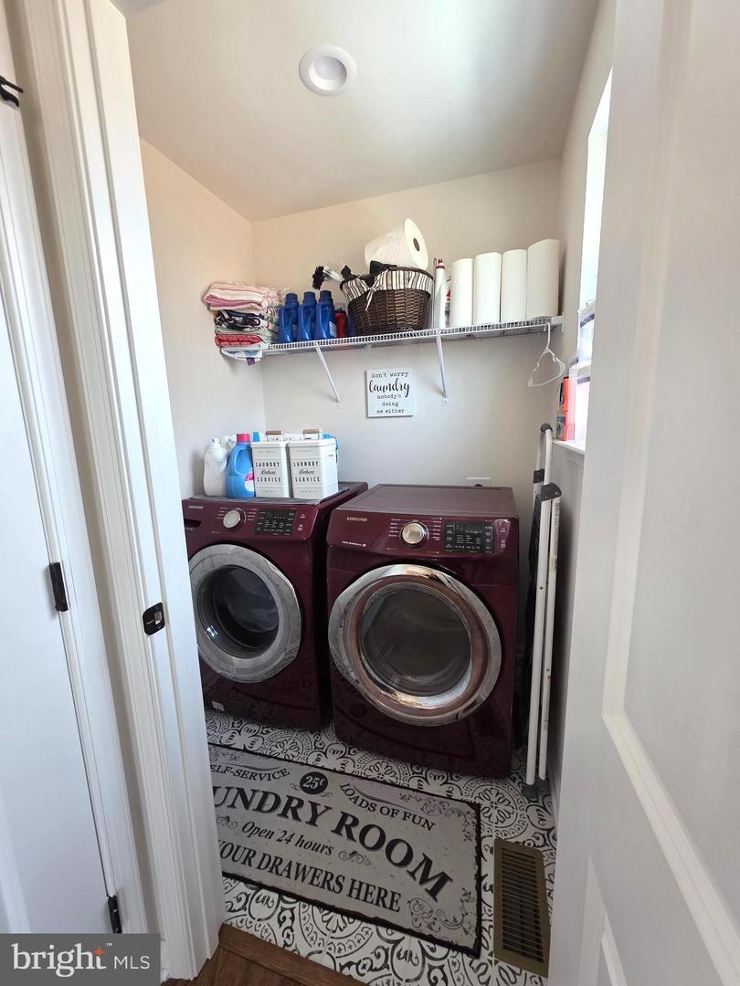 6014 STUBBS BRIDGE RD, MINERAL, Virginia 23117, 5 Bedrooms Bedrooms, ,3 BathroomsBathrooms,Residential,For sale,6014 STUBBS BRIDGE RD,VASP2039316 MLS # VASP2039316