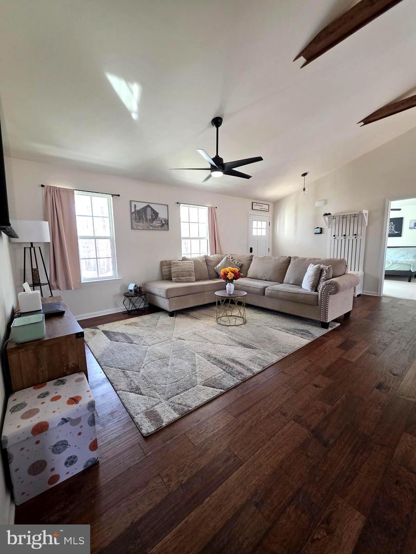 6014 STUBBS BRIDGE RD, MINERAL, Virginia 23117, 5 Bedrooms Bedrooms, ,3 BathroomsBathrooms,Residential,For sale,6014 STUBBS BRIDGE RD,VASP2039316 MLS # VASP2039316