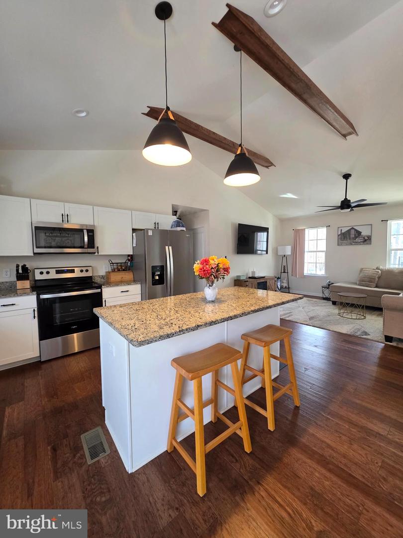 6014 STUBBS BRIDGE RD, MINERAL, Virginia 23117, 5 Bedrooms Bedrooms, ,3 BathroomsBathrooms,Residential,For sale,6014 STUBBS BRIDGE RD,VASP2039316 MLS # VASP2039316