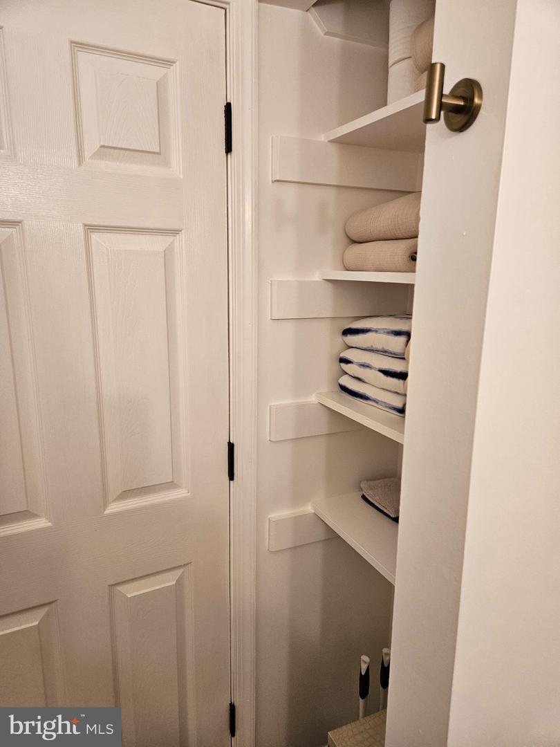 14464 LIPSCOMB HILL LN, MILFORD, Virginia 22514, 4 Bedrooms Bedrooms, 8 Rooms Rooms,3 BathroomsBathrooms,Residential,For sale,14464 LIPSCOMB HILL LN,VACV2009538 MLS # VACV2009538