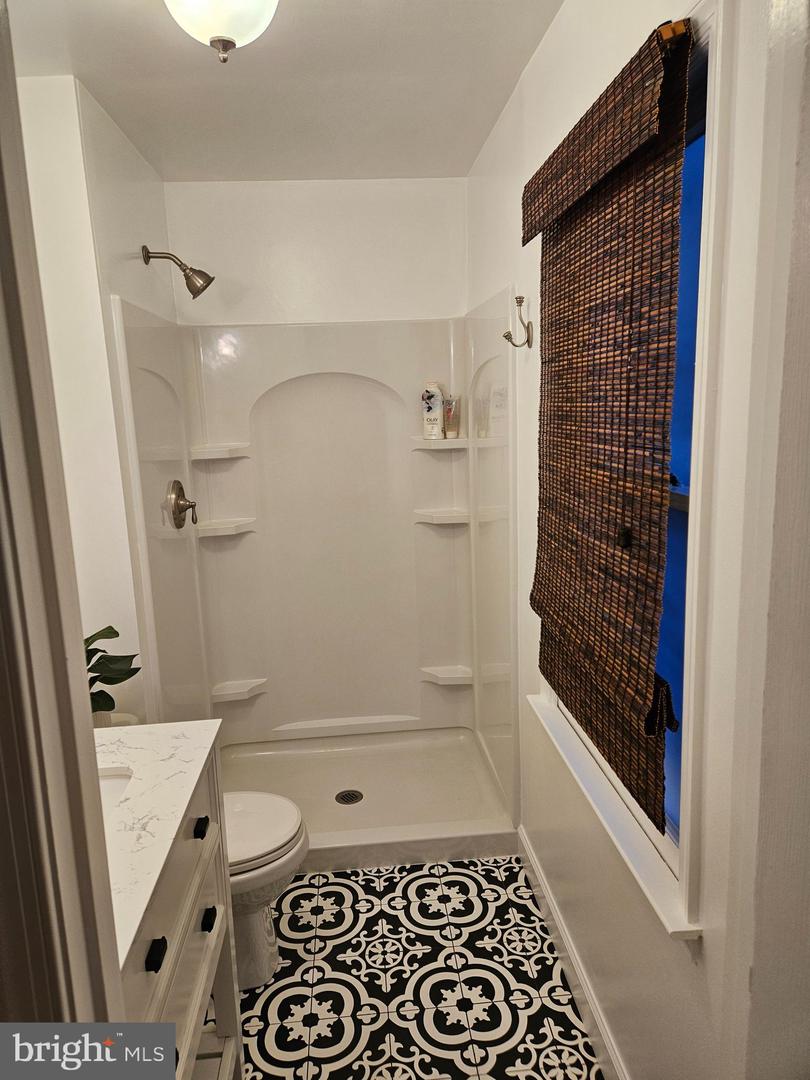 14464 LIPSCOMB HILL LN, MILFORD, Virginia 22514, 4 Bedrooms Bedrooms, 8 Rooms Rooms,3 BathroomsBathrooms,Residential,For sale,14464 LIPSCOMB HILL LN,VACV2009538 MLS # VACV2009538