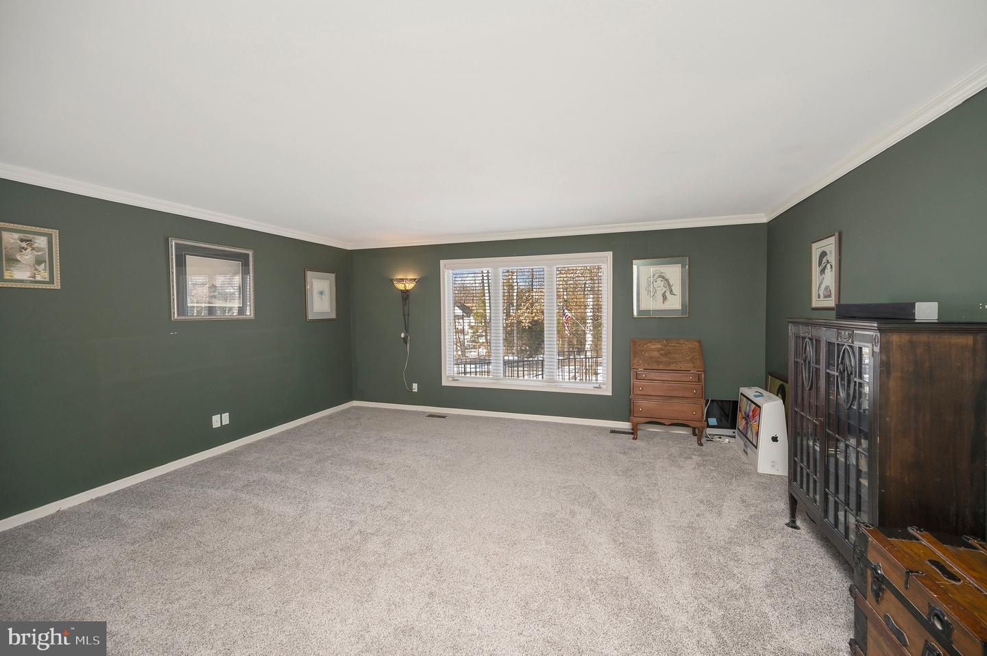 119 WASHINGTON ST, LOCUST GROVE, Virginia 22508, 3 Bedrooms Bedrooms, ,2 BathroomsBathrooms,Residential,For sale,119 WASHINGTON ST,VAOR2013298 MLS # VAOR2013298