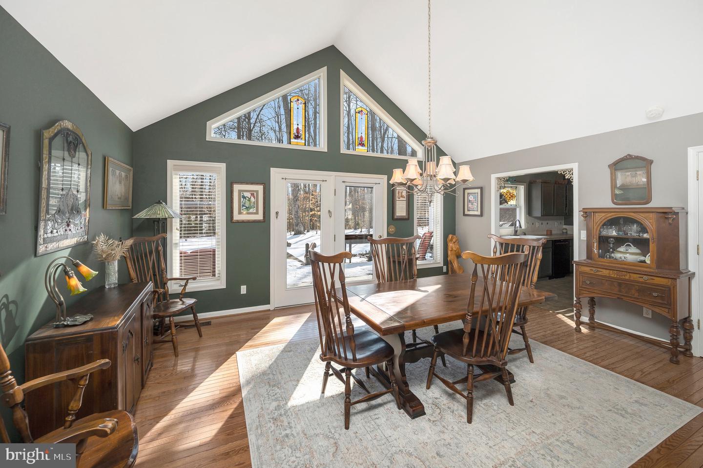 119 WASHINGTON ST, LOCUST GROVE, Virginia 22508, 3 Bedrooms Bedrooms, ,2 BathroomsBathrooms,Residential,For sale,119 WASHINGTON ST,VAOR2013298 MLS # VAOR2013298