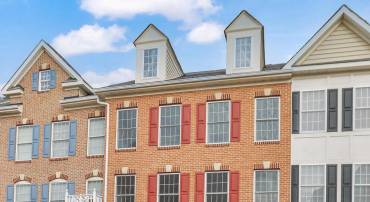 4565 GOSSAMER WAY, FAIRFAX, Virginia 22033, 3 Bedrooms Bedrooms, ,3 BathroomsBathrooms,Residential,For sale,4565 GOSSAMER WAY,VAFX2291118 MLS # VAFX2291118