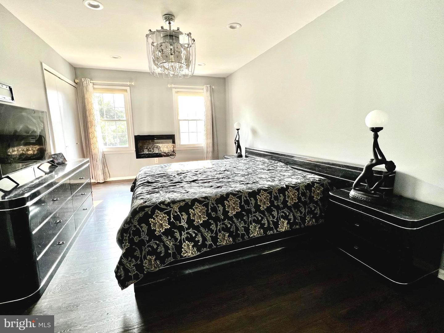 9609 PODIUM DR, VIENNA, Virginia 22182, 4 Bedrooms Bedrooms, ,3 BathroomsBathrooms,Residential,For sale,9609 PODIUM DR,VAFX2291148 MLS # VAFX2291148