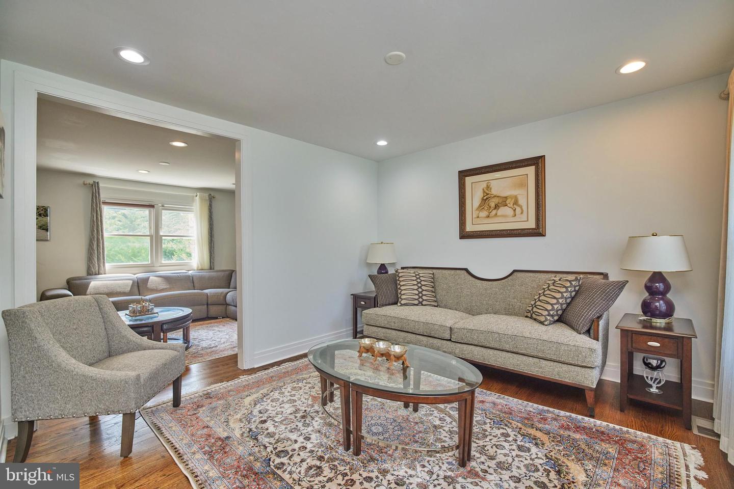 9609 PODIUM DR, VIENNA, Virginia 22182, 4 Bedrooms Bedrooms, ,3 BathroomsBathrooms,Residential,For sale,9609 PODIUM DR,VAFX2291148 MLS # VAFX2291148