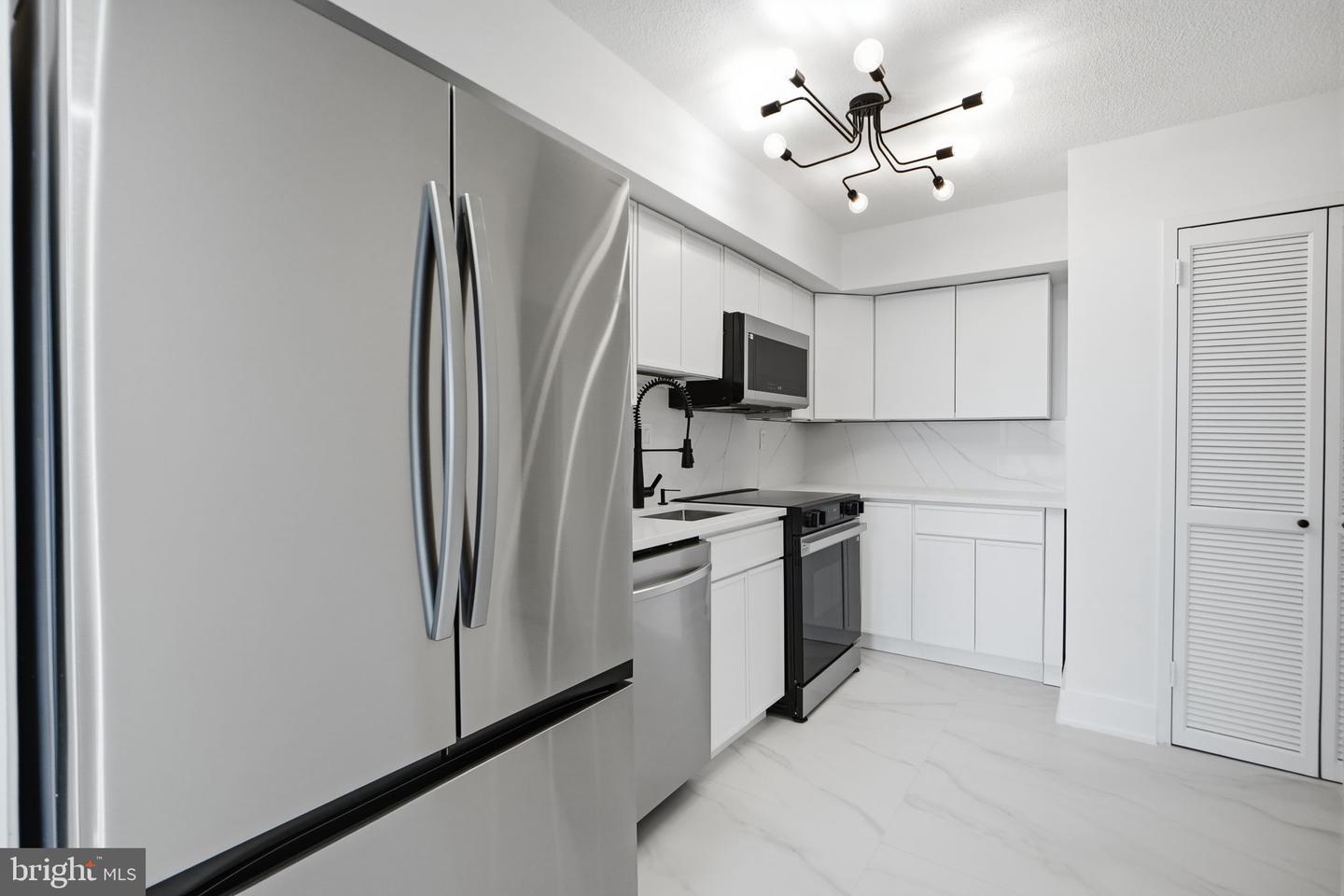 1808 OLD MEADOW RD #1201, MCLEAN, Virginia 22102, 1 Bedroom Bedrooms, ,1 BathroomBathrooms,Residential,For sale,1808 OLD MEADOW RD #1201,VAFX2291194 MLS # VAFX2291194 1808 OLD MEADOW RD #1201, MCLEAN, Virginia 22102, 1 Bedroom Bedrooms, ,1 BathroomBathrooms,Residential,For sale,1808 OLD MEADOW RD #1201,VAFX2291194 MLS # VAFX2291194